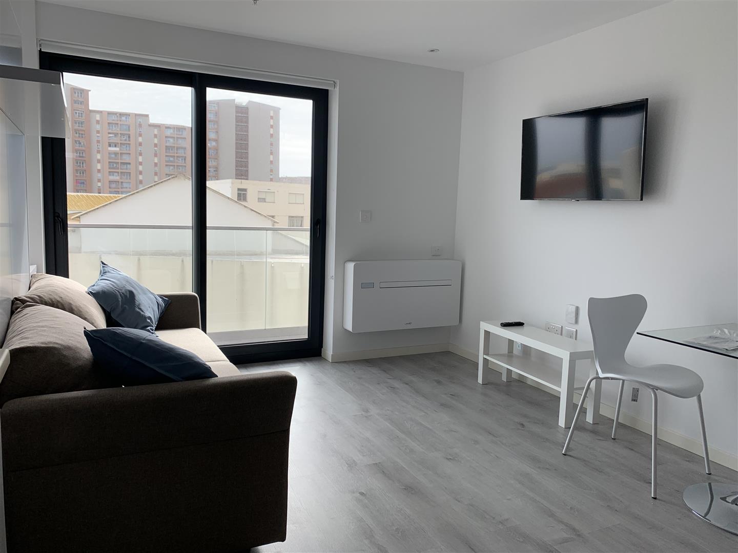 Image of Apartment - 1 Bathrooms for Rental in The Hub-Gibraltar, Image 2